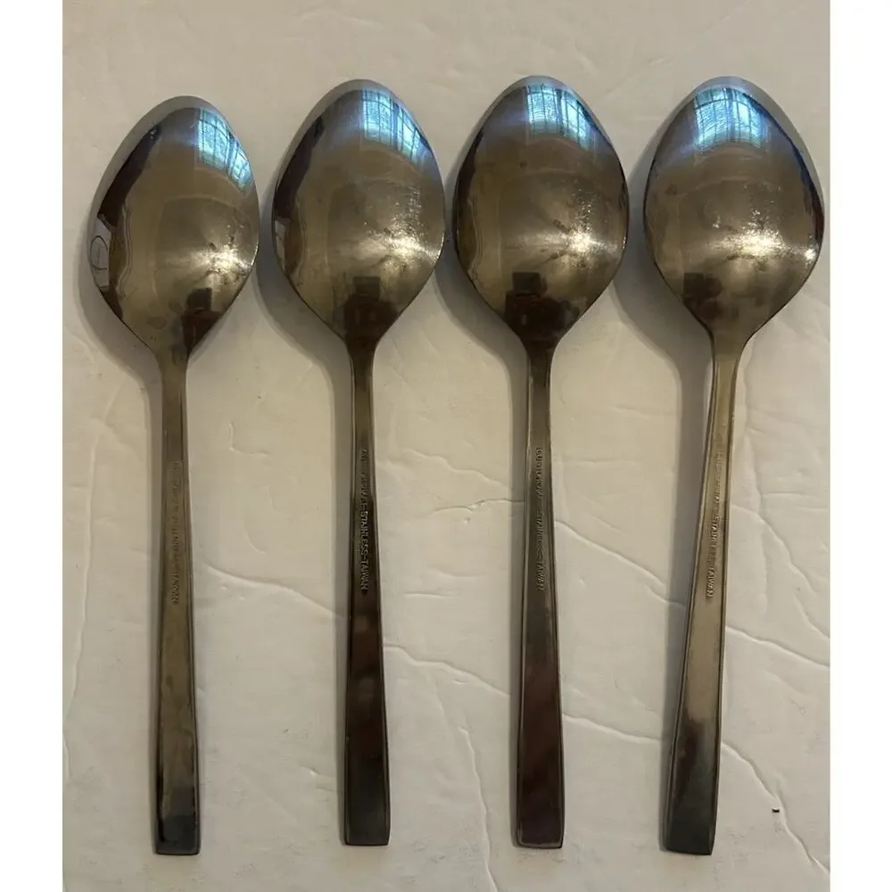 Vintage Customcraft Fluer‎ De Lis Set Of 4 Soup/Dinner Spoon Stainless Flatware